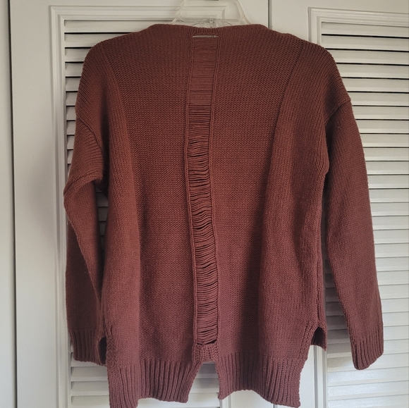 Sweater - Picture 2 of 2